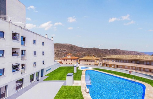 La Envia Apartamento | Inviting vacation apartment with panoramic view from the terrace.