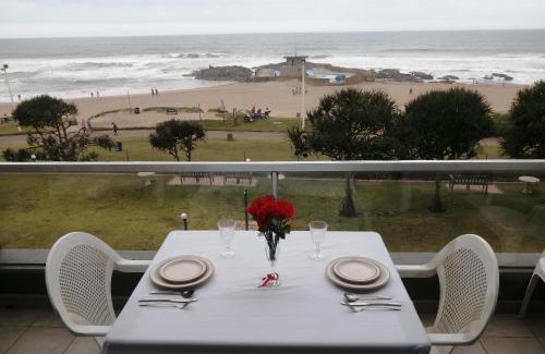 Kingsborough Apartamento | Inyoni Rocks Cabanas No 40