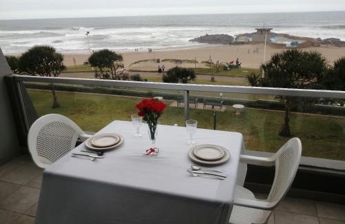 Kingsborough Apartamento | Inyoni Rocks Cabanas No 40