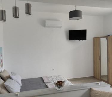 Kolymbia Apartamento | Ioanna Studio Διαμέρισμα κοντά στη θάλασσα.