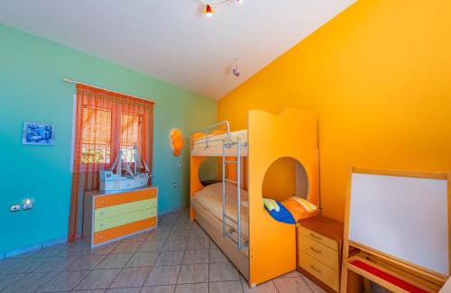 Vlachata Casa | Ioannis House Sea View-Perfect family holidays