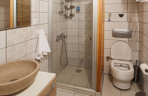 Bozcaada Hotel | Iola Hotel