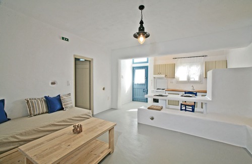 Kastraki Casa | Irida Vacation Suites