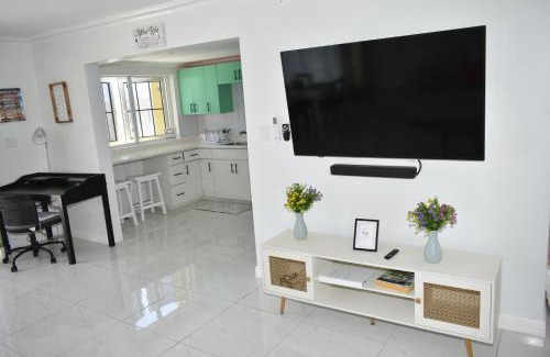 Orange Bay Casa | Irie Vibes Ocean View