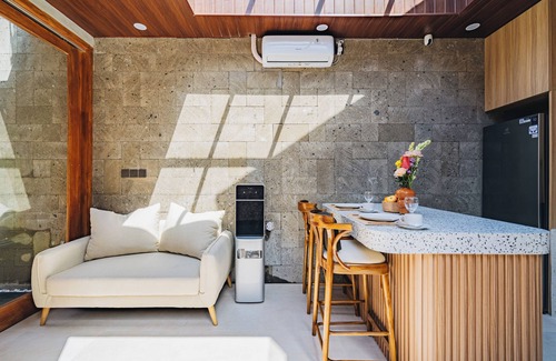 Mumbul Villa | iRini Villas