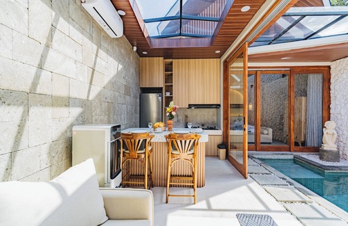 Mumbul Villa | iRini Villas