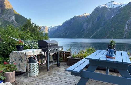 Eresfjord Otro | Iris Vedal