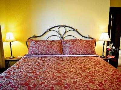 Granbury Cama Y Desayuno | Iron Horse Inn