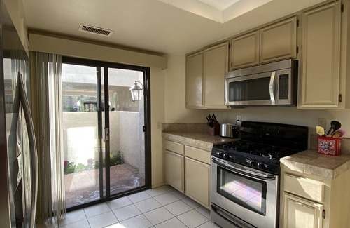 Palm Desert Condominio | Ironwood Country Club Condo in Palm Desert, California