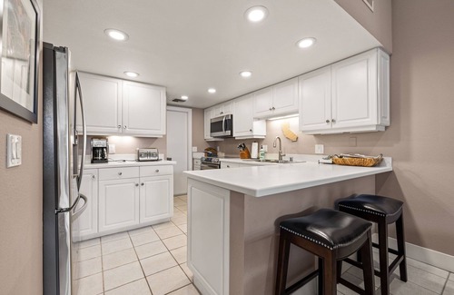 Palm Desert Condominio | Ironwood Country Club Charming 2-bedroom condo in Palm Desert Pet Friendly
