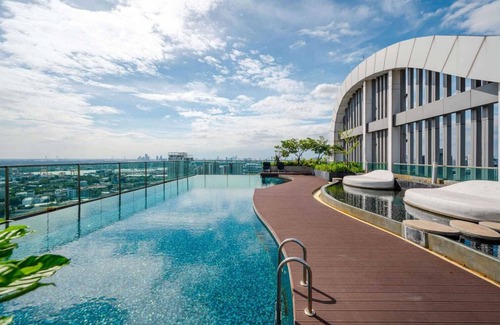 Khlong Tan Apartamento | Is between bts ekkamai and phra khanong is 3 mins walk