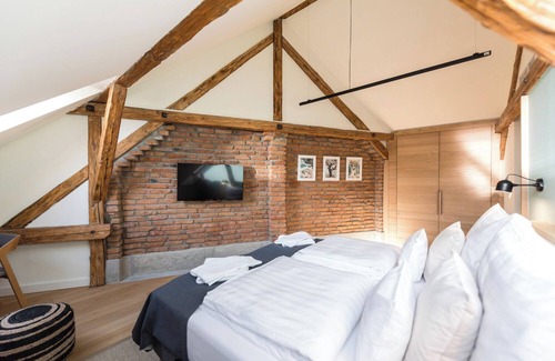 Sfantu Gheorghe Hotel | Isabella Boutique Hotel