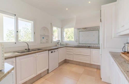 L'Escala Villa | Isabelle: Villa con piscina privada y vista al mar en Cala Montgó