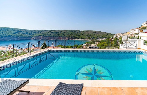 L'Escala Villa | Isabelle: Villa con piscina privada y vista al mar en Cala Montgó