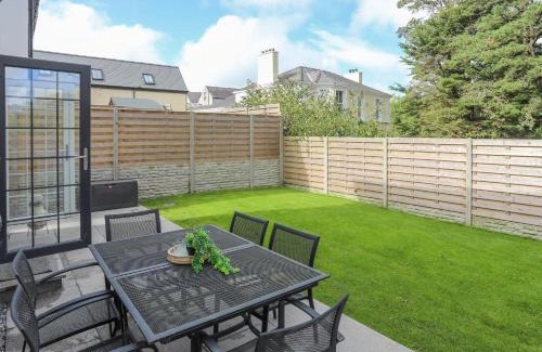 Llangefni Casa | Iscoed