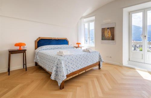 Lovere Old Town Apartamento | IseoLakeRental - La Terrazza sul Porto