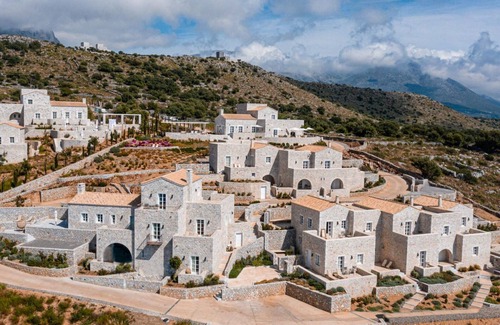 Areopoli Villa | ISholidays Mani Estate 1room Sea View Junior Suite