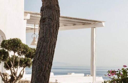 Platis Gialos Villa | ISholidays Mykonos Blu Deep Villa with PrivatePool