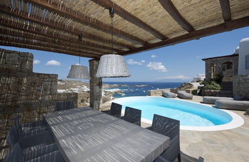 Psarou Villa | ISholidays Mykonos villa Ammonite
