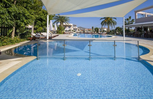 Agia Marina Apartamento | Isida Hotel