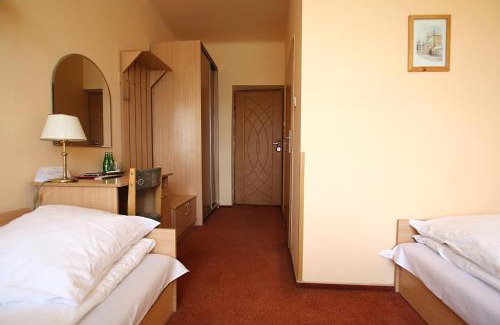 Radom Hotel | Iskra