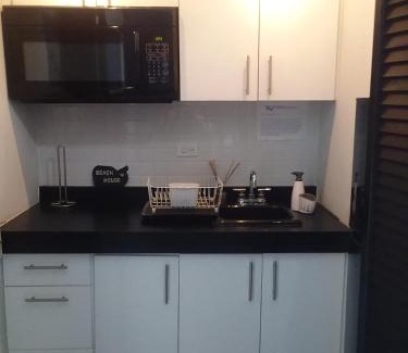 Isla Verde Casa | Isla Verde By The Beach Guest House