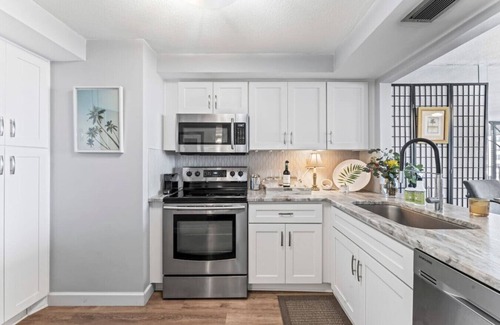 Isla del Sol Apartamento | Isla Vista Retreat: Sunset Views & Bay Breezes