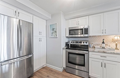 Isla del Sol Apartamento | Isla Vista Retreat: Sunset Views & Bay Breezes