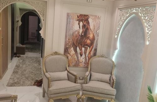 New Cairo Apartamento | Islamic home