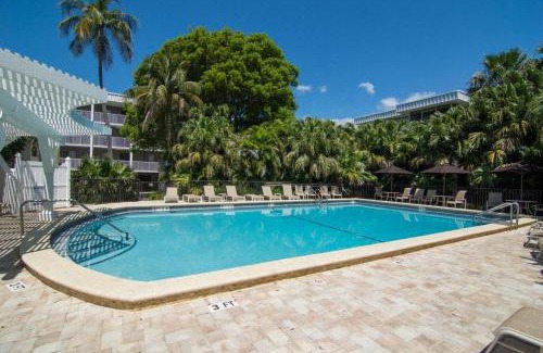 Sanibel Casa | Island Beach Club #220C