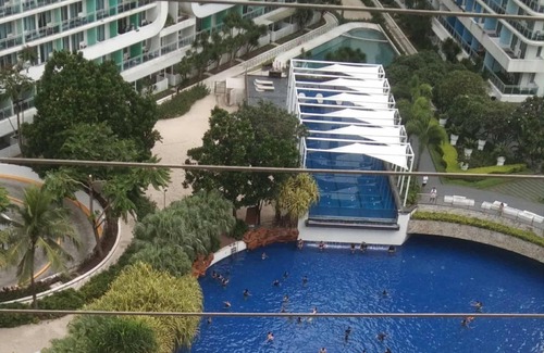 Paranaque Apartamento | Island Beach in Manila-nEndless Summer Vacation