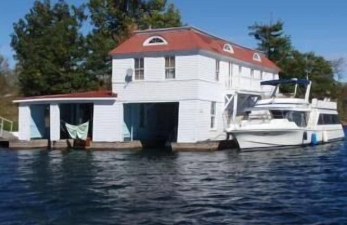 Wellesley Island Apartamento | Island Boathouse w / boatslip