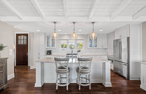 Terrell Casa | Island Breeze by SoCharm | Breathtaking / Expansive Lake Views