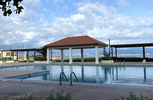 Portmore Apartamento | Island Breeze Luxury Studio Apartment w/Pool