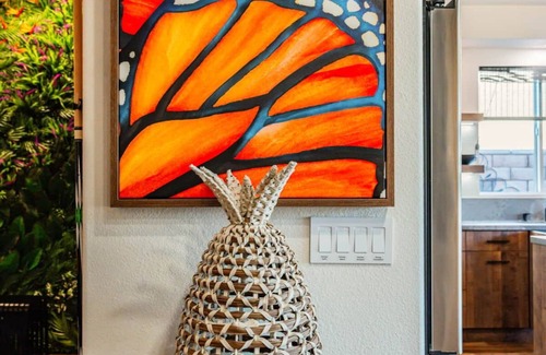Terra Lago Villa | Island Breeze - Hawaiian experience in the desert!