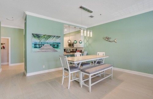 Gulf Place Casa | Island Breeze at Gulf Place, large townhome, FREE golf cart with 7 night stay!