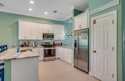 Gulf Place Casa | Island Breeze at Gulf Place, large townhome, FREE golf cart with 7 night stay!