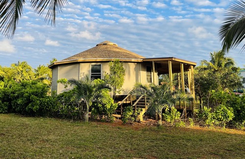 Gregory Town Casa | Island Cottage in Oleander Gardens