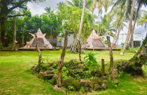 Corn Island Otro | Island Escape Glamping