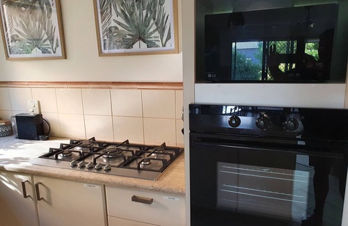 Cowes Casa | Island Escape: estaciona el auto y camina hacia todo