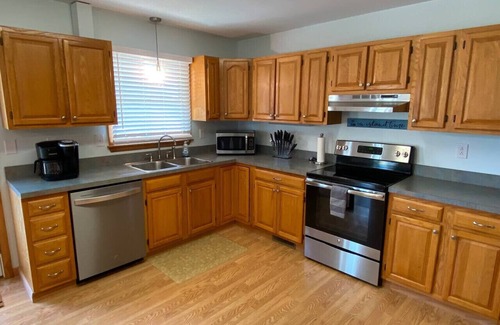 Nags Head Casa | Island Haven - Hot Tub & Beautiful Water Views