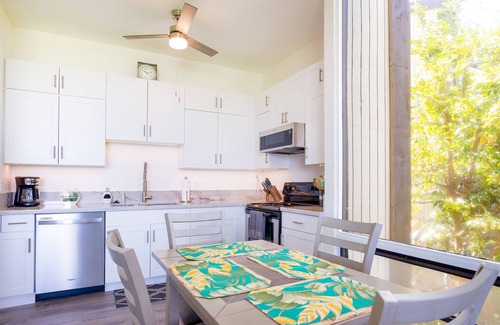 Waikoloa Condominio | Island oasis on golf course w/private lanai, pool, tennis, WiFi, & ocean views