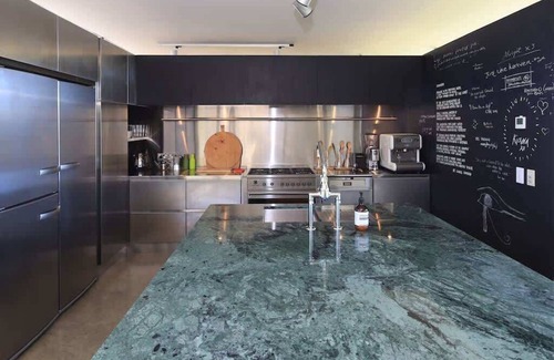 Oneroa Casa | Island Retreat - Stay Waiheke
