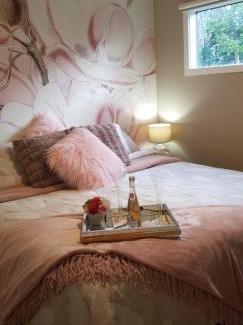 Cowes Villa | Island Rose - Luxe Resort Villa 3 x bedroom - Phillip Island