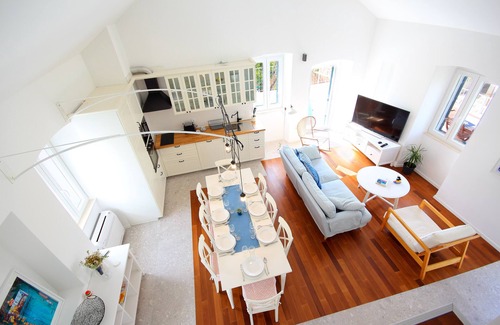 Sutivan Casa | Island stonehouse villa on the Adriatic