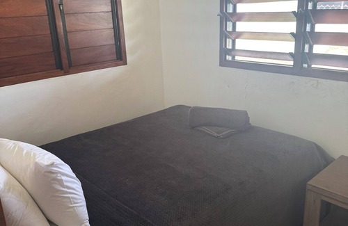 Port Vila Casa | Island Unit in Pango - Bunkhouse