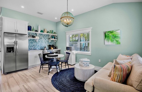 Holmes Beach Villa | Villa #5 Seashell of The Anna Maria Resort & Spa
