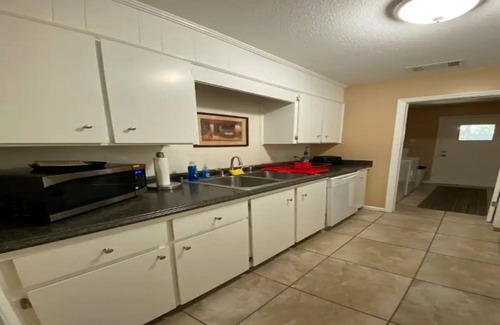 Savannah Casa | Islands Cozy Cottage I Unit 2