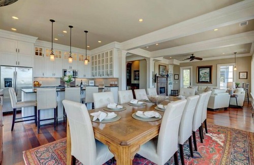 Isle of Palms Casa | 5 57th Ave- Ocean View, piscina privada, ascensor