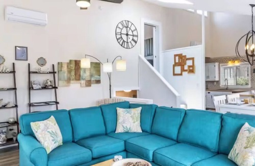Waves Casa | Isle Be Sea'n You